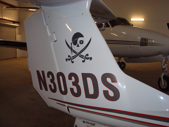 Post image for airplane striping and tail numbers