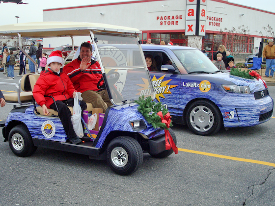 golf-cart-wraps-in-parade